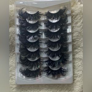 Super dramatic lashes